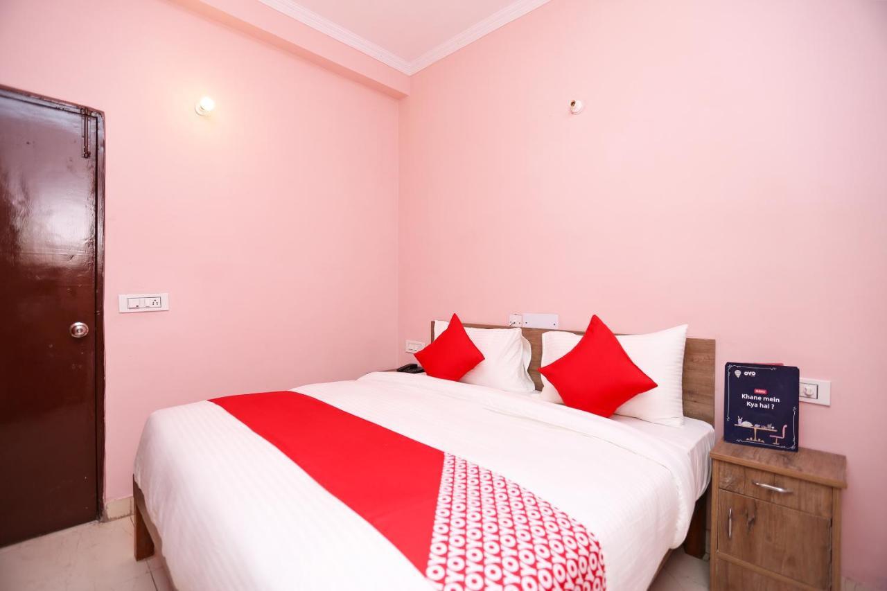 Oyo Flagship 14774 Sector 14 Gurgaon Otel Dış mekan fotoğraf